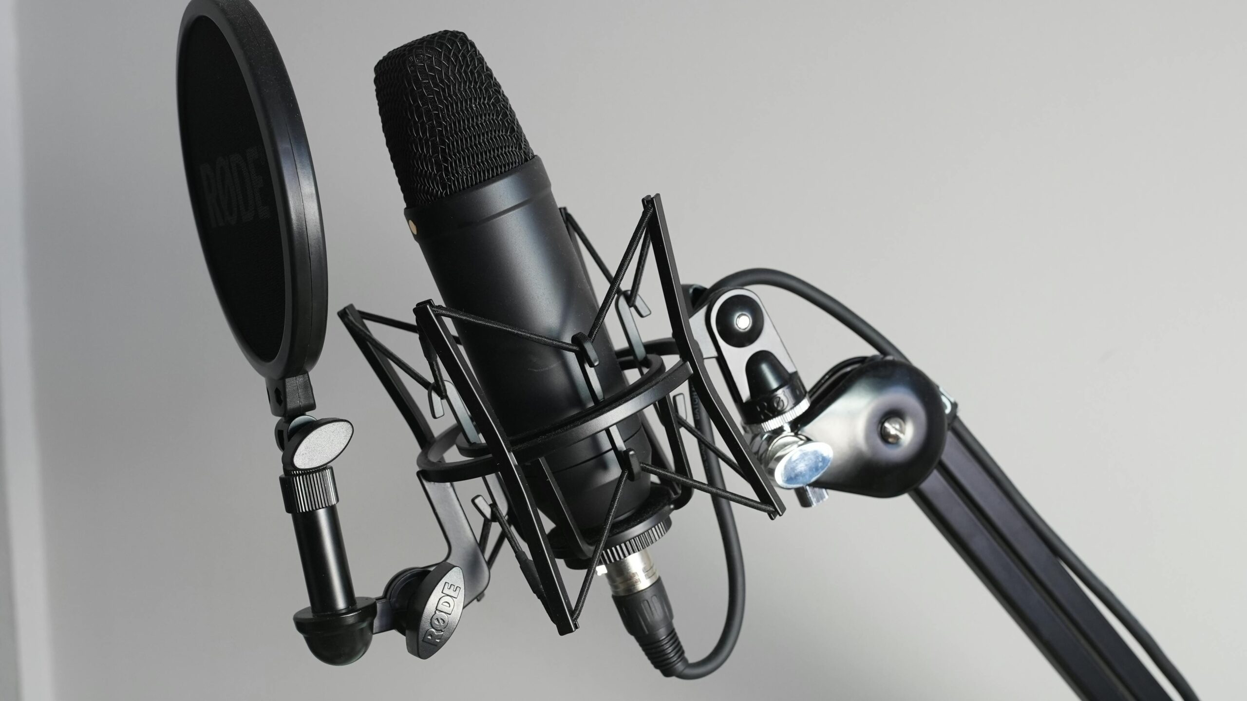 Podcast-Werkstatt: Queerfeministische Stimmen live aus Hamburg